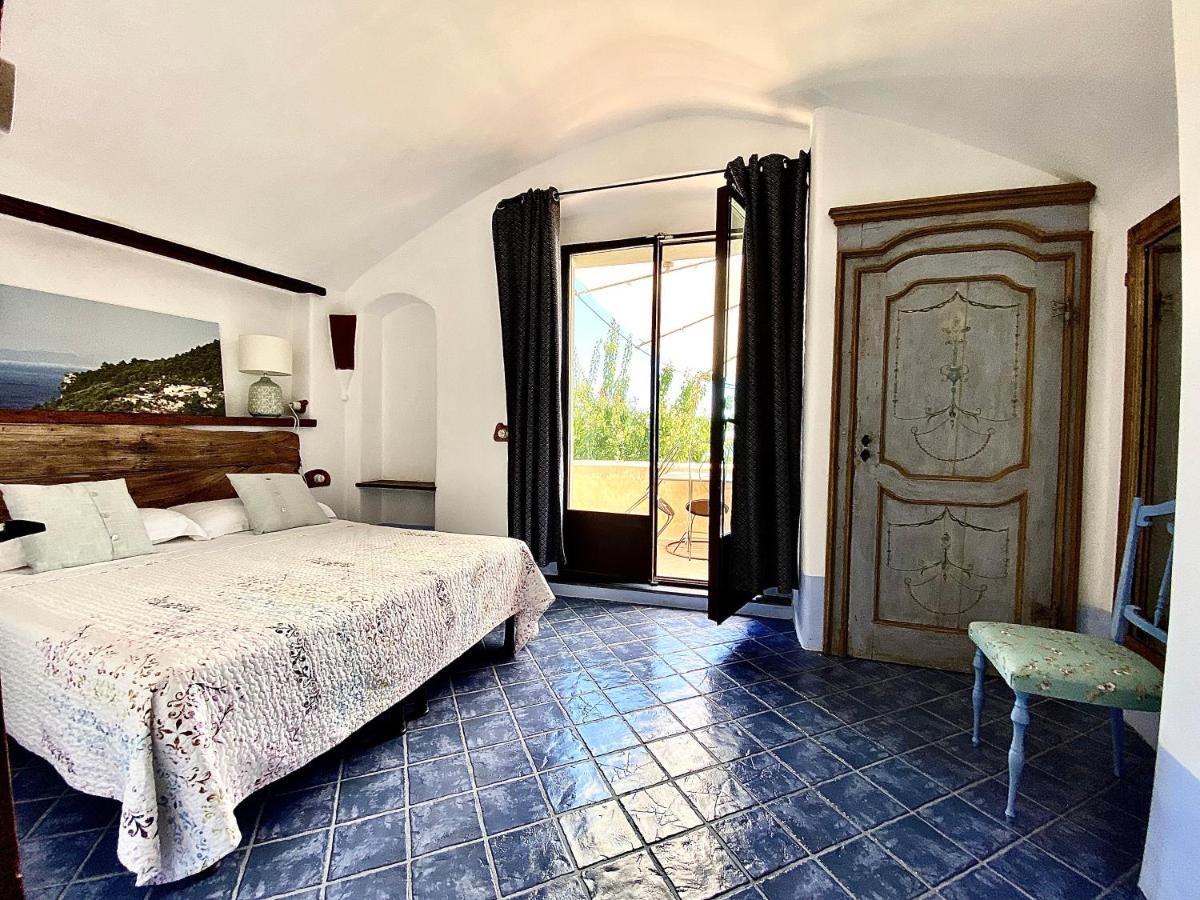 Casa Vacanze A Lea L'Ua ฟีนาเลลีกูเร ภายนอก รูปภาพ
