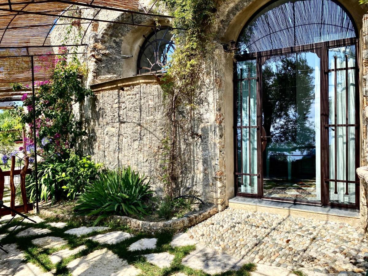 Casa Vacanze A Lea L'Ua ฟีนาเลลีกูเร ภายนอก รูปภาพ