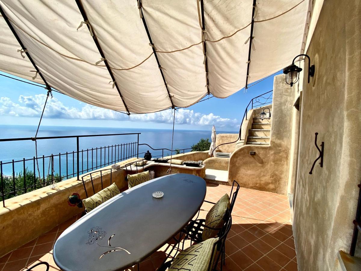 Casa Vacanze A Lea L'Ua ฟีนาเลลีกูเร ภายนอก รูปภาพ